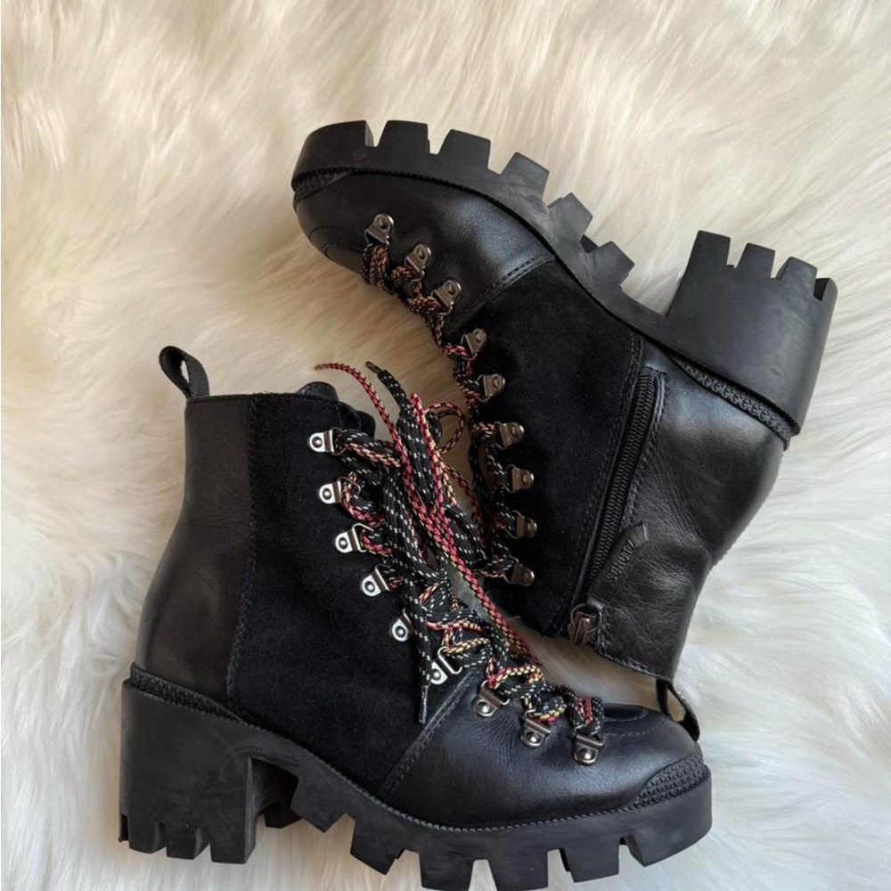 Schutz Emanuela black leather and suede platform ankle bootie size 5.5